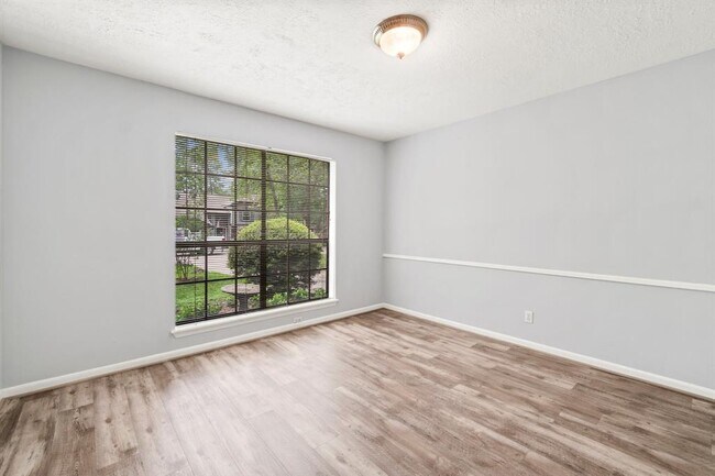 Building Photo - 29 W Torch Pine Cir