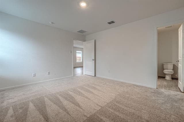 Building Photo - 4040 Equestrian Dr