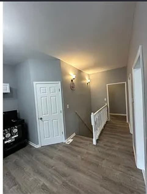 Building Photo - 6444 S Eberhart Ave