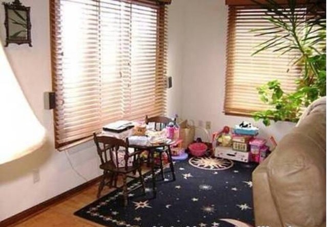 Building Photo - 1603 S 100th St