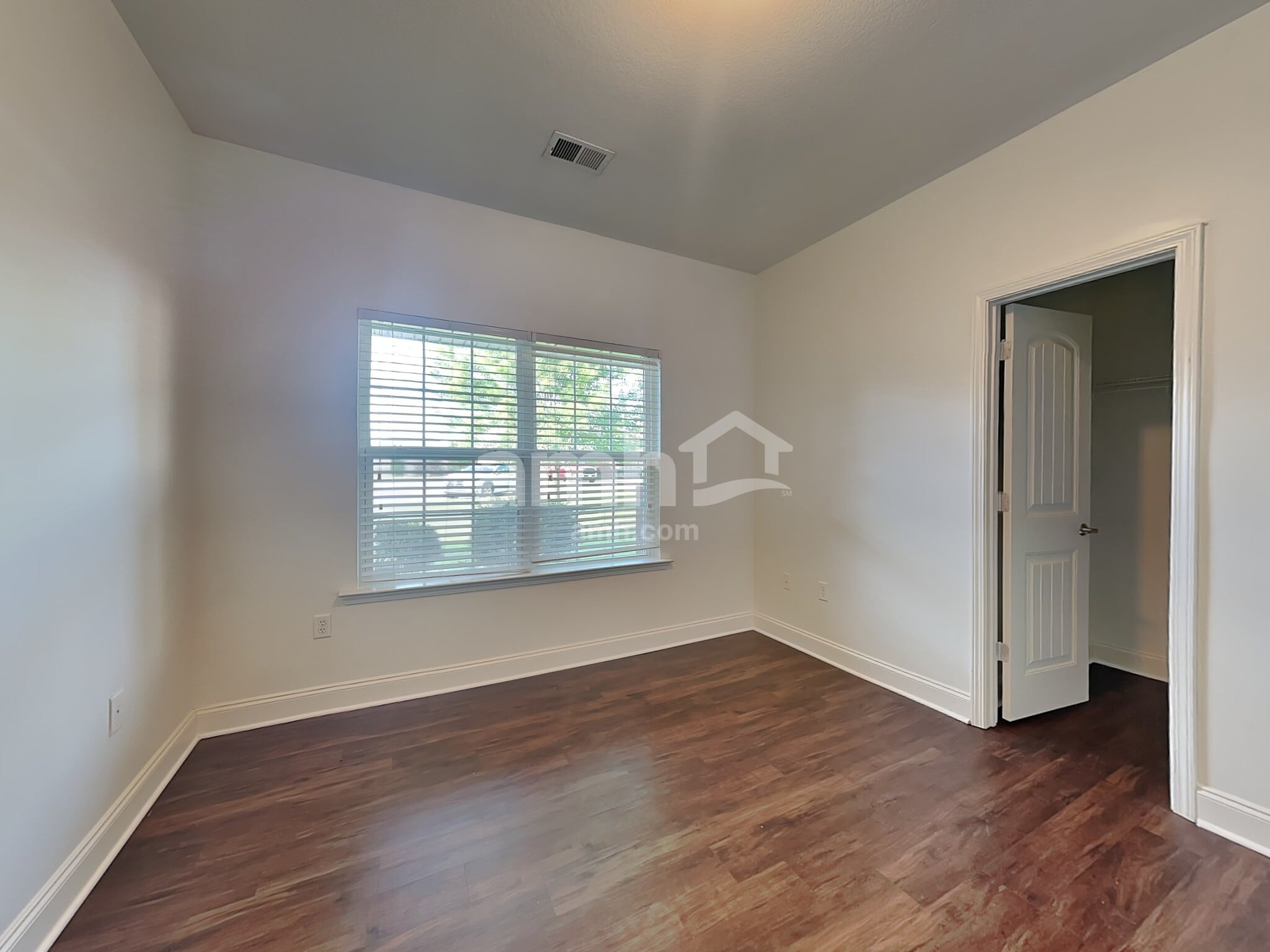 Building Photo - 439 W Rustling Leaves Ln