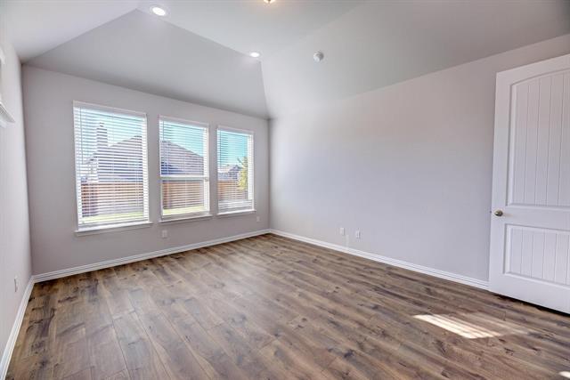 Building Photo - 1012 Rosebay Dr