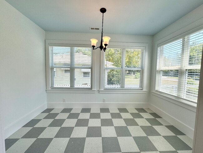Building Photo - 4807 Wrightsville Ave
