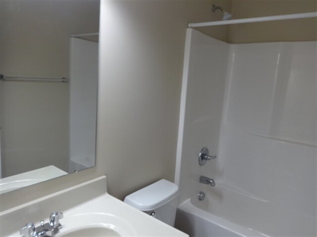 Building Photo - 3938 Winding Path Dr