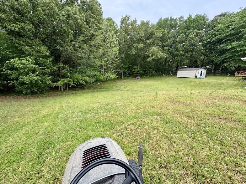 Building Photo - 837 Bear Creek Rd