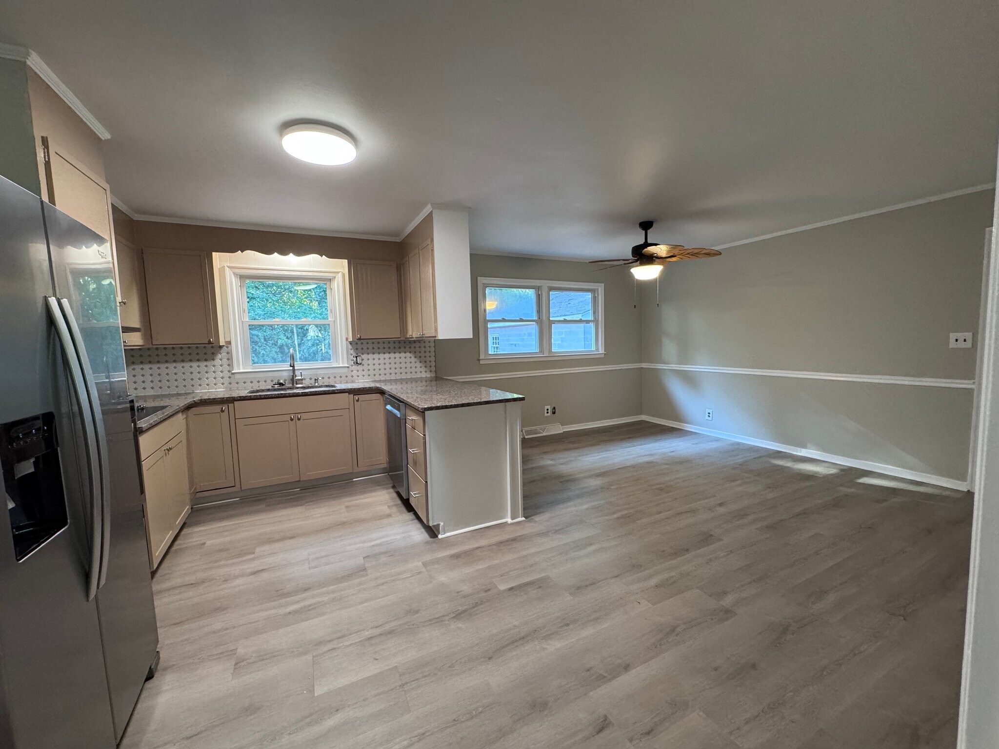 Building Photo - 4205 Greenhaven Ln