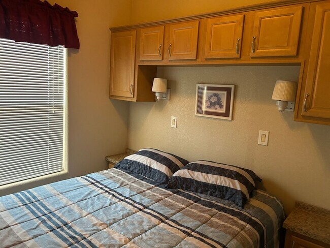 Building Photo - LOS AMIGOS- 55+ Community