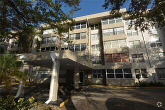 Building Photo - 6500 Cypress Rd