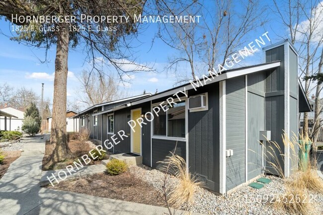 Building Photo - Newly Remodeled 2 Bed 1 Bath Unit!