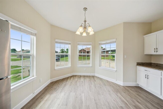 Building Photo - 14107 Overstreet Dr