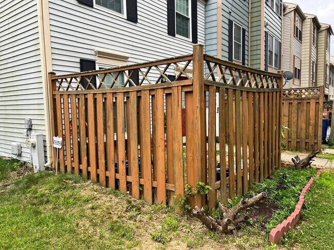Building Photo - Charming 2BR House in Burtonsville