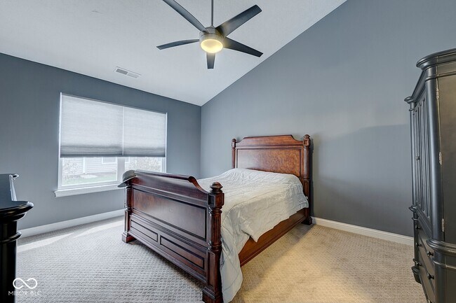 Building Photo - 9732 Highpoint Ridge Dr