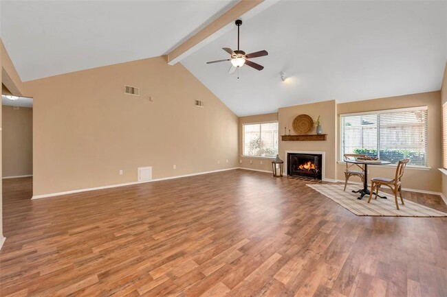 Building Photo - 1714 Barleton Way