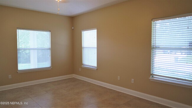 Building Photo - 2137 Pond Spring Way