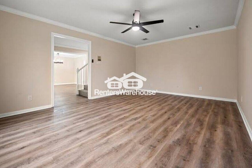 Building Photo - 16627 Aldenham Pl