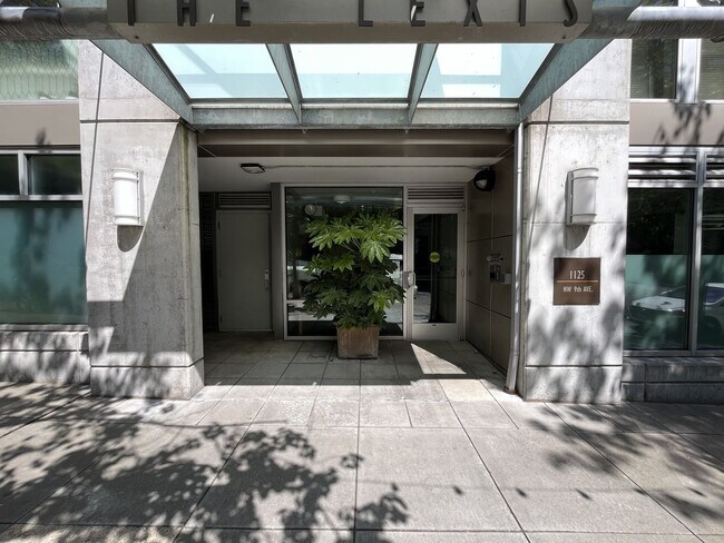 Building Photo - Top-Floor Pearl District Condo with Floor-to-Ceiling Windows, Courtyard Views & In-Unit Washer/Dryer