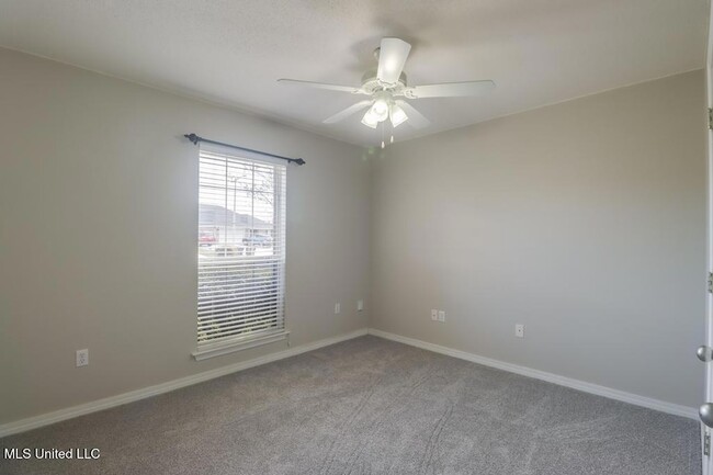 Building Photo - 14886 E Shadow Creek Dr