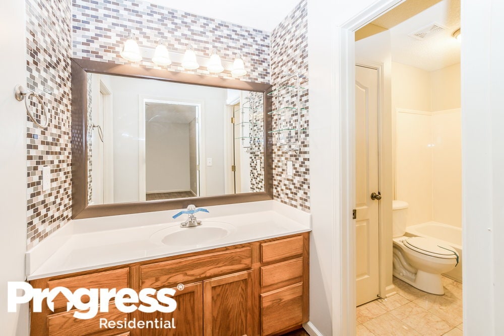 Building Photo - 1417 Marhill Cove