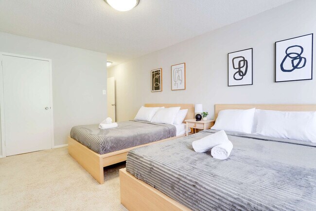 Building Photo - 2111 Richmond Hwy