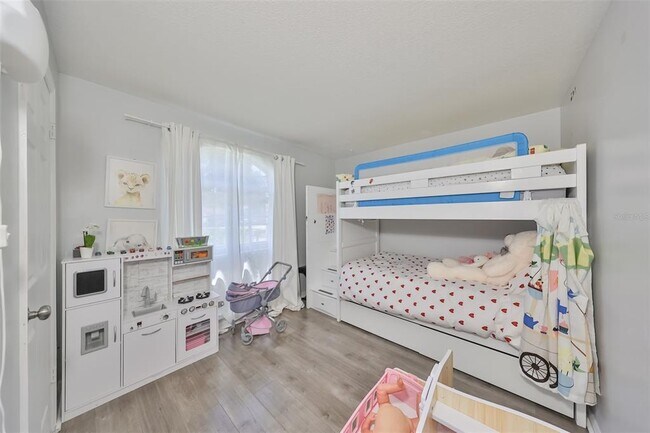 Building Photo - 1204 Sawdust Ct