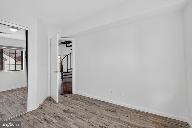 Building Photo - 6017 Curtier Dr