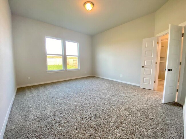 Building Photo - 110 Joseph Hawkins Ln