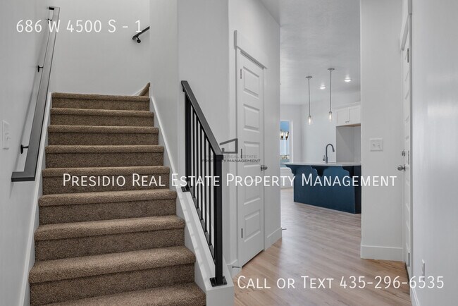 Building Photo - 686 S 4500 S