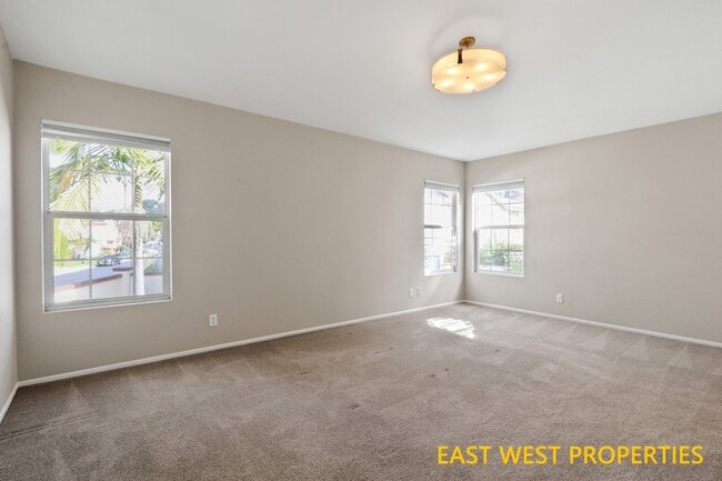 Building Photo - 2945 Schwendeman Ave