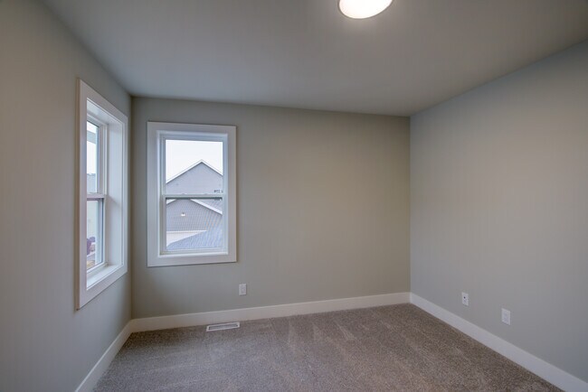 Building Photo - 4878 Arugula Rd