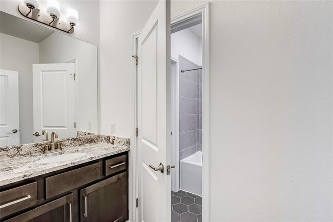 Building Photo - 5029 Carsoli Ln