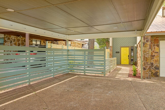 Building Photo - 1626 NW 45th St