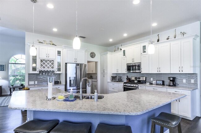 Building Photo - 27406 Tierra Del Fuego Cir