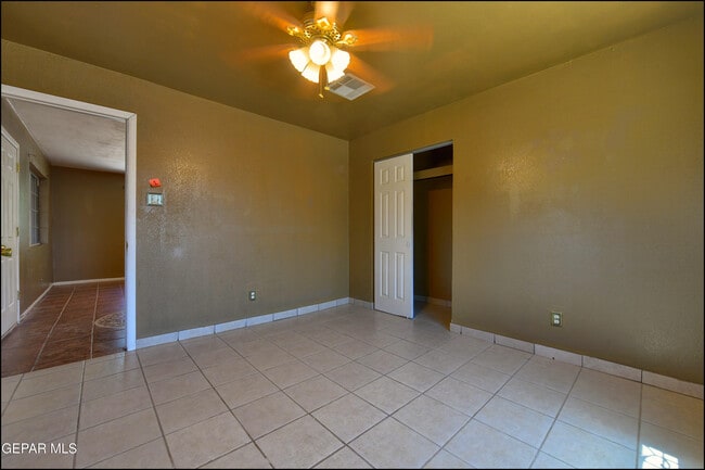 Building Photo - 528 Liahona Dr