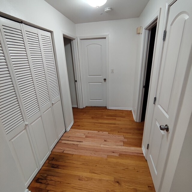 Building Photo - 619 S Loomis St