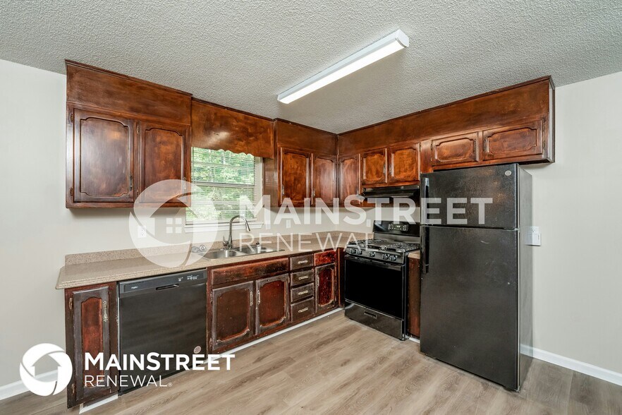 Building Photo - 3814 Mars Ave