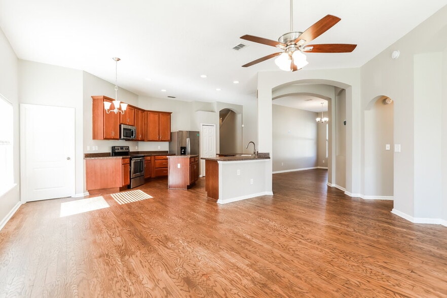 Building Photo - 2867 Spoonbill Trail