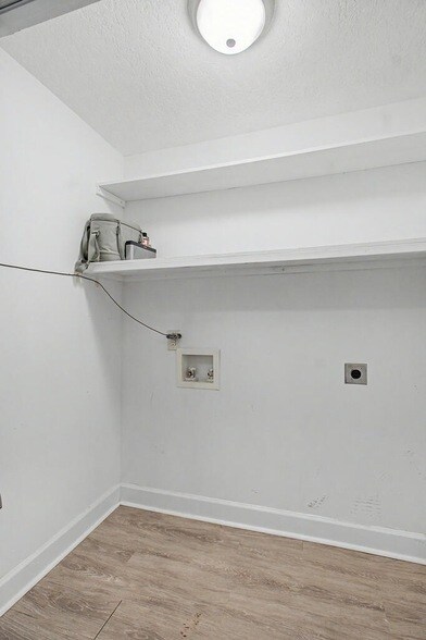 Building Photo - 10179 GA-196