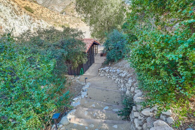 Building Photo - 4137 Big Tujunga Canyon Rd