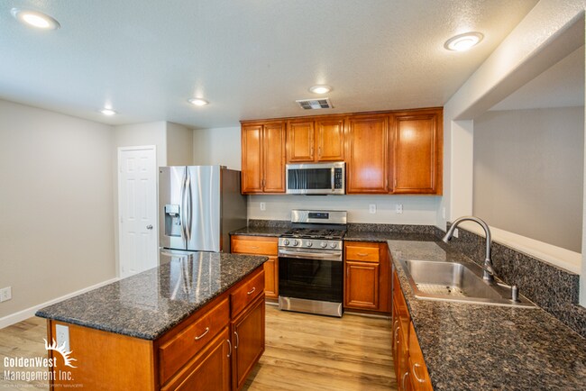 Building Photo - Beautiful 3Bdm 2.5Ba Home in Las Vegas!