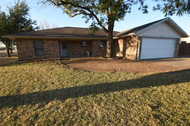 Building Photo - 522 Moonlight Trl