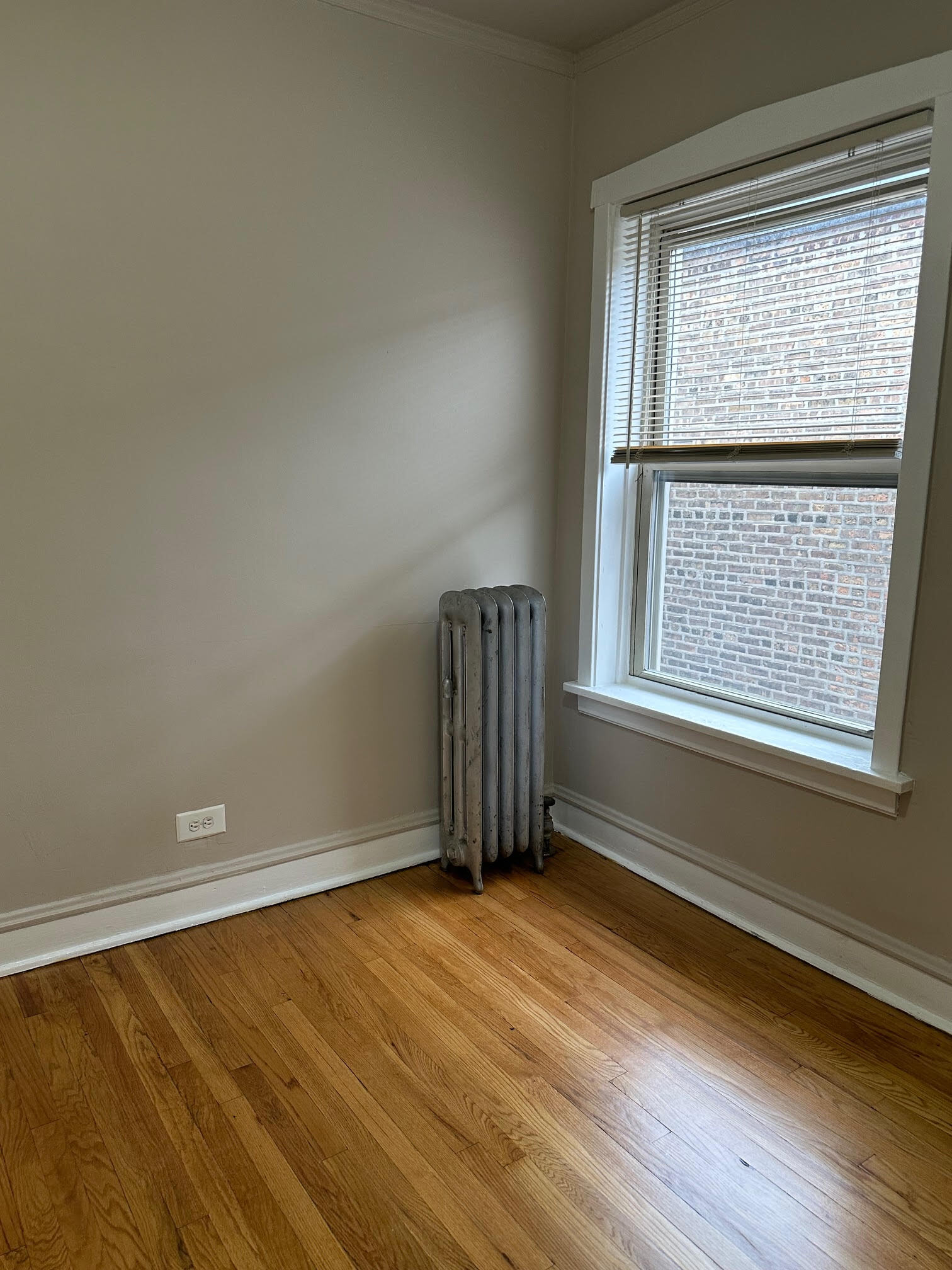 Building Photo - 4029 W Melrose St