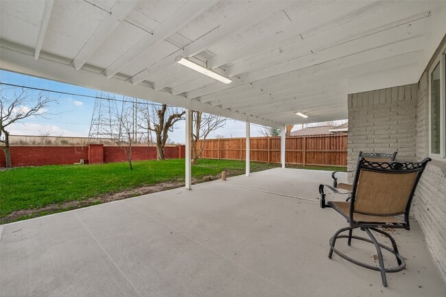 Building Photo - 11118 Stroud Dr