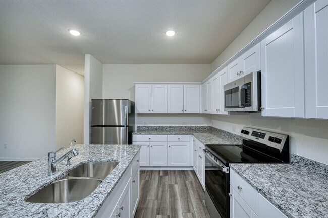 Building Photo - 212 Wilson Spgs Ln