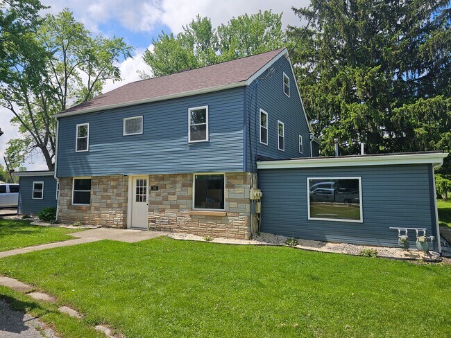 Primary Photo - 1000 Timpe Rd