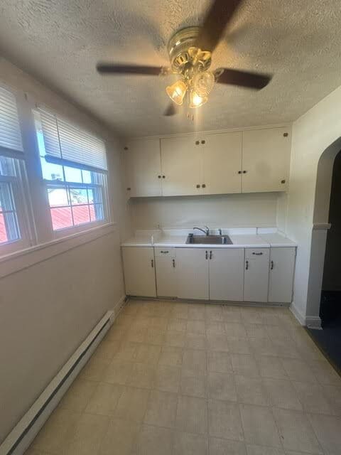 Building Photo - Downtown Front Royal 2 Bed, 1 Bath Apartment – Walk to Shops, Dining & Park