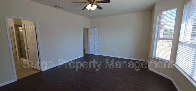 Building Photo - 312 Dover Heights Trail