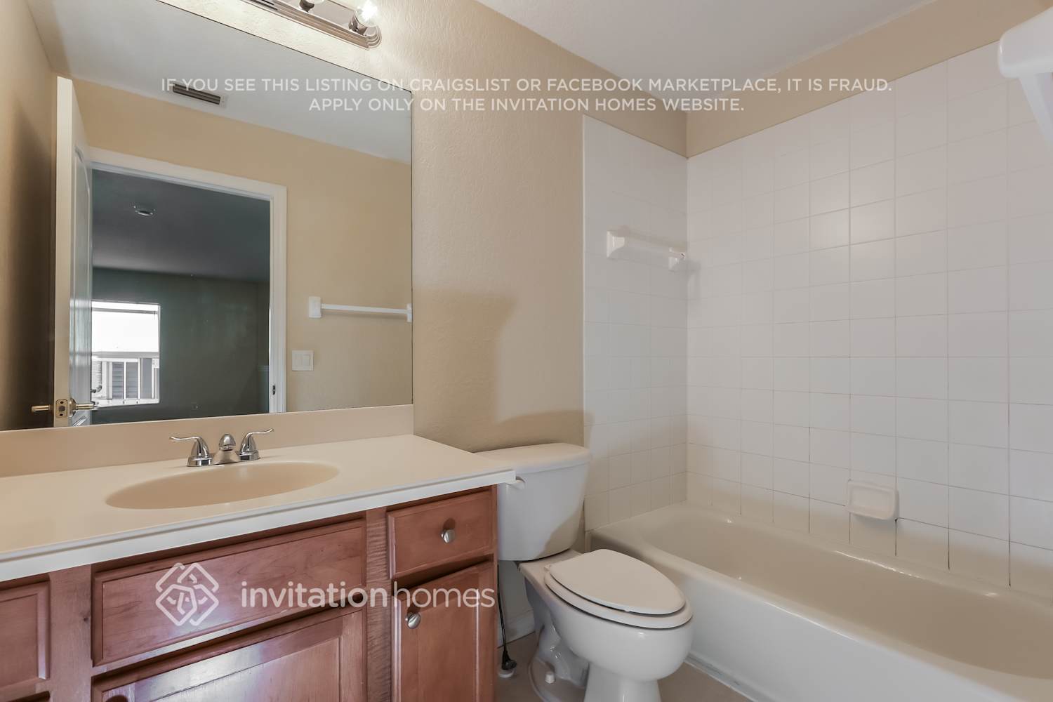 Building Photo - 7029 Chatum Light Run