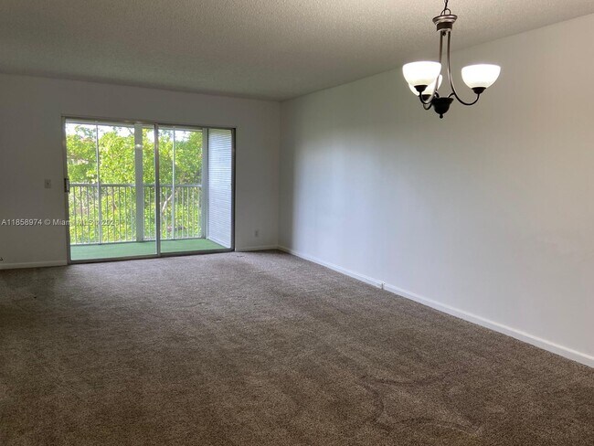 Building Photo - 13000 SW 15th Ct