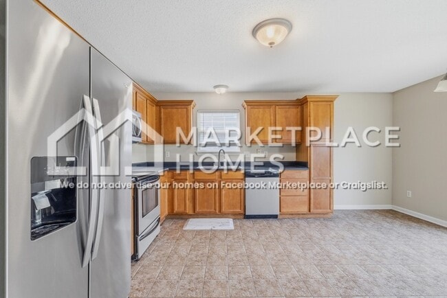 Building Photo - 5264 Brassie Dr