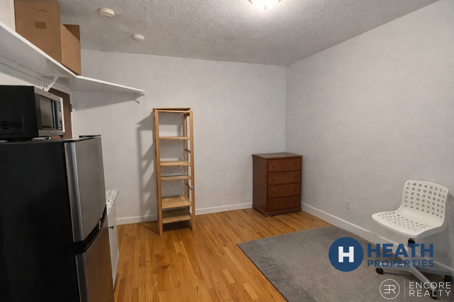 Building Photo - 28 S Huntington Ave